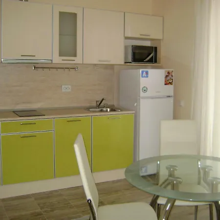 Vip Park Apartment