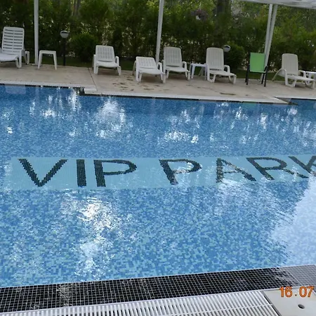 Vip Park Apartment *